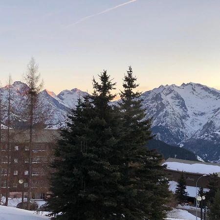 Appartement Dans Residence Du Roche Mantel -Alpes Huez Face A L'Alpexpress Экстерьер фото