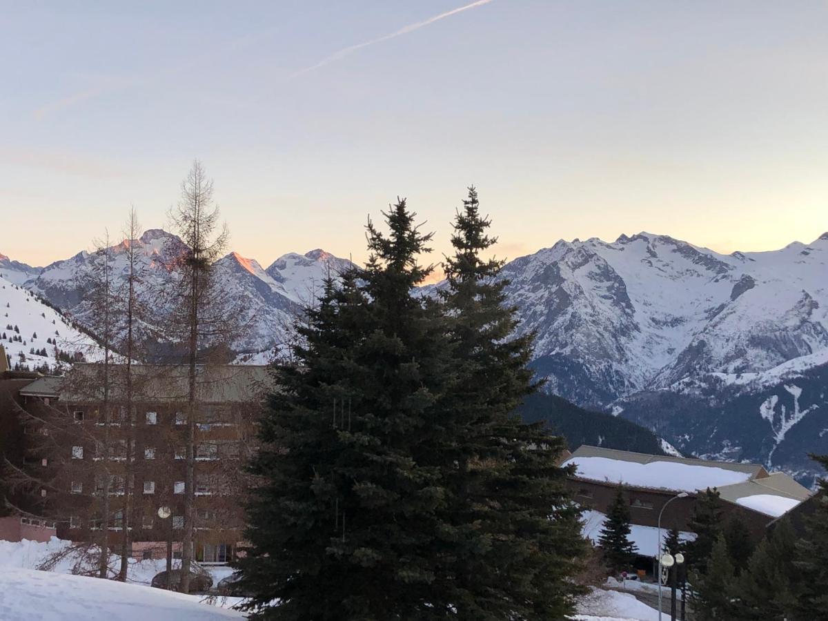 Appartement Dans Residence Du Roche Mantel -Alpes Huez Face A L'Alpexpress Экстерьер фото